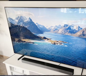 TV weggegeven in Den Haag – Volledig werkend