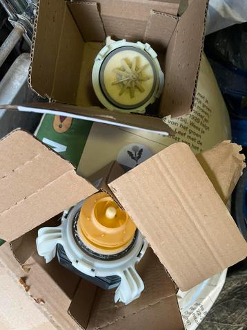 Ikea Renodlad Pomp Set (1 defect)