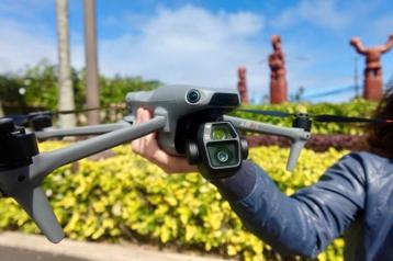 Gratis drone shot. Love shoot. Luchtvideo