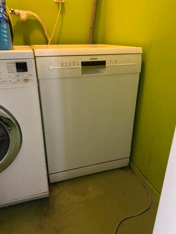 Siemens  Freestanding Dishwasher