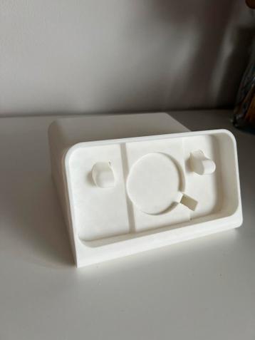 Nachtkastje iphone 13 houder. -3D print