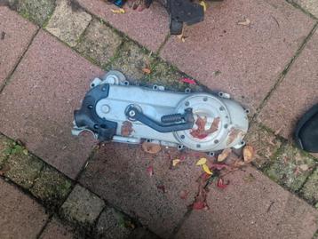 Vario en carterkap piaggio zip gratis samen op te halen