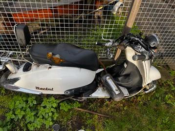 Gratis scooter Berini - voor onderdelen