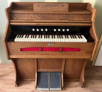 Old Carl Stock harmonium to give away