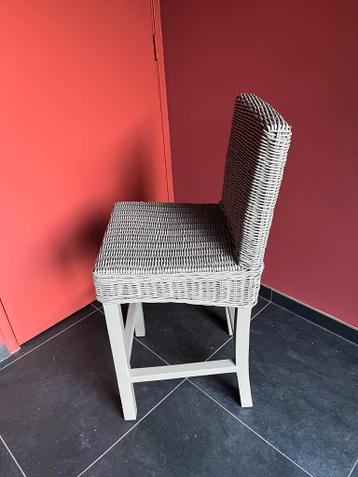 Mooie grijze barkrukken (4x) van rotan