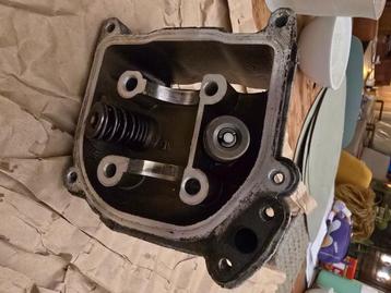 Cilinderkop GY6 50cc lange kleppen (defect)