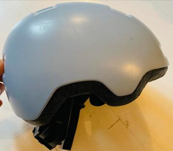 Blauwe kinderfietshelm (4-8 jaar) - Zo goed als nieuw!