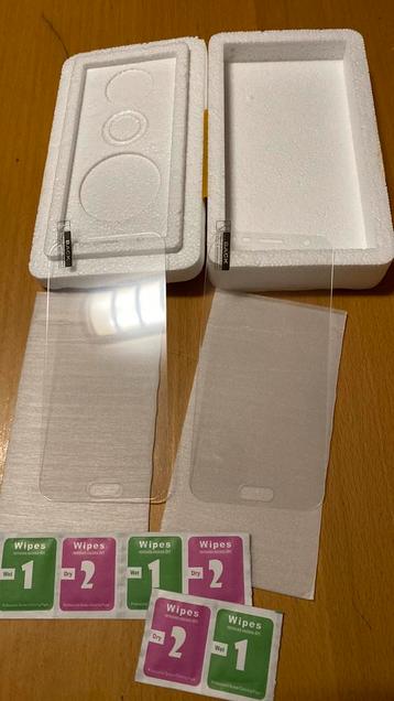 Gratis twee nieuwe screenprotectors samsung A40