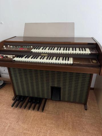 Eminent Solina P200 orgel