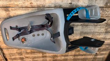 Yepp kinderstoeltje grijs (achter)