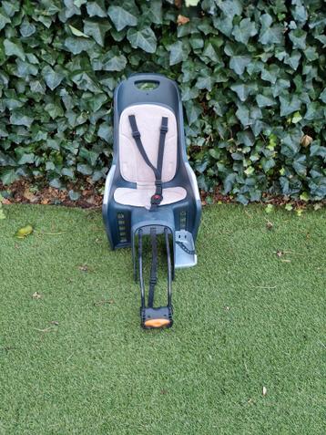 Fietsstoeltje - mist 1 schoentje