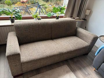 Bank en stoel - Niet Meer Nodig