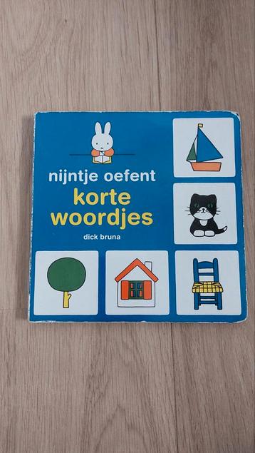 Nijntje oefent korte woordjes - Dick Bruna