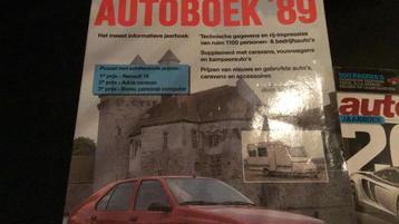 Autoboek verschillende jaartallen