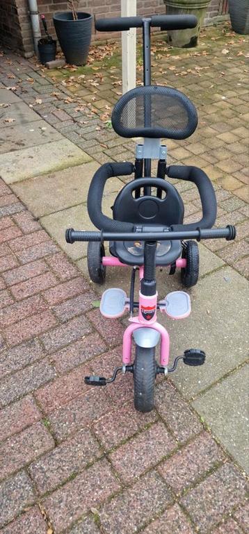 Driewieler erg leuk rollager achterwiel defect