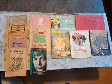 Een tas met div oude boeken en boekjes.Gratis af te halen.