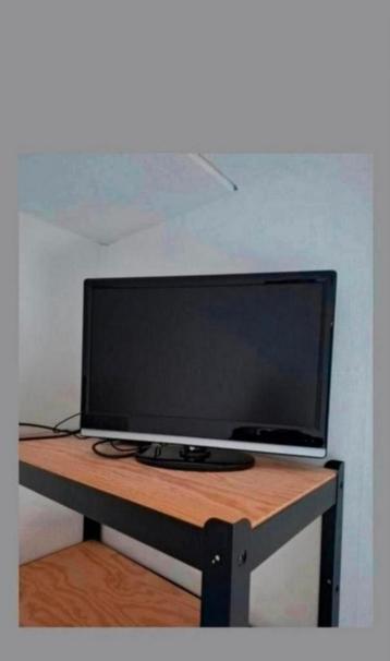 Tvtje met afstandsbediening