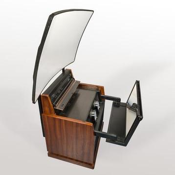 Vintage/ retro  Sony video projector Kp-5010ps