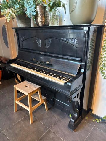 Zwarte piano - decoratief