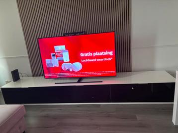 Mooie TV-Kast GRATIS OPHALEN ROTTERDAM