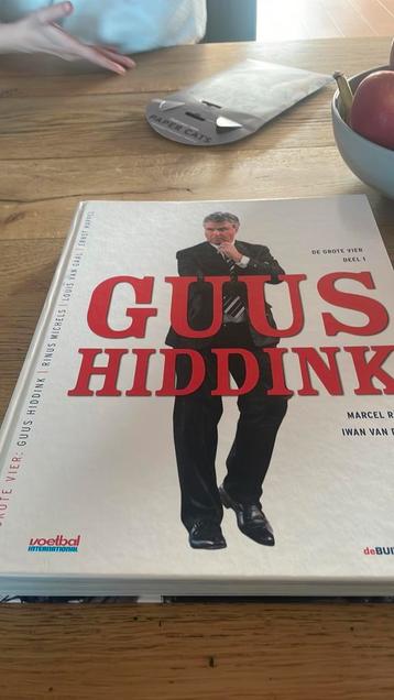 Kerst cadeau: Gratis Marcel Rözer-Guus Hiddink de grote vier
