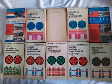 Hele oude woordenboeken.