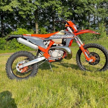 Gezocht ktm exc erzbergrodeo kap delen of set