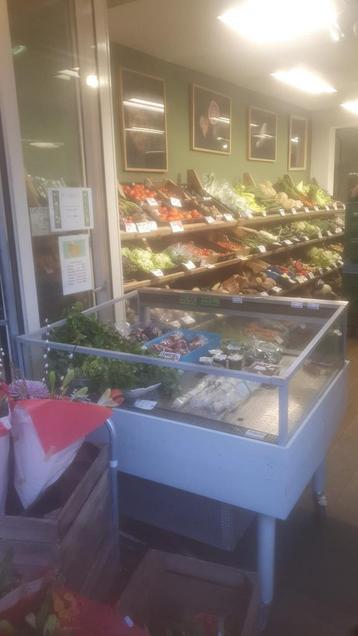 Koelbak  97 D x 117cm B x 106 H