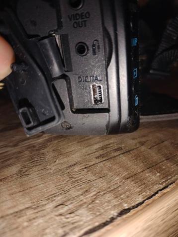 Gezocht usb kabel voor canon eos 400 d