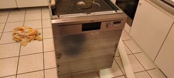 i30 Error - Lekt Soms - Electronisch OK - AEG Inbouw