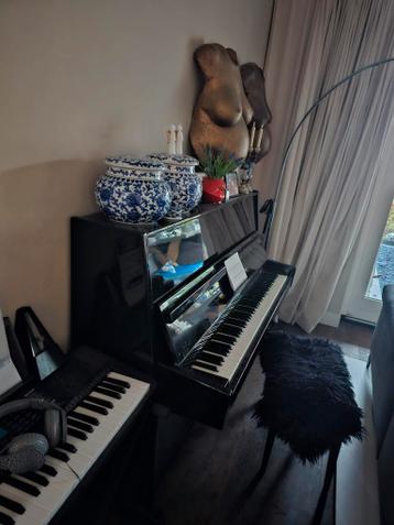 Akoestische piano - Speelt goed, moet gestemd