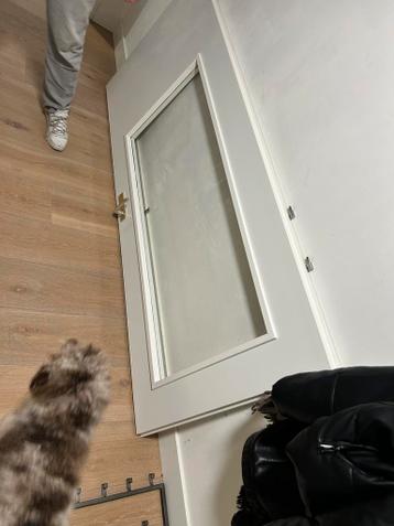 Sony speaker, eneby ikea speaker, foto lijsten, salon tafel