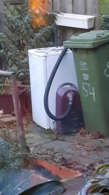 Stofzuiger gratis  handig voor onderdelen