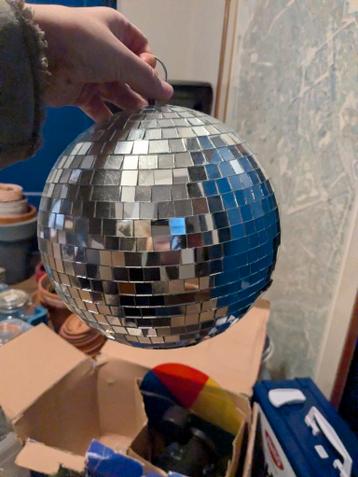 Discobol - Breng de disco naar je huis!