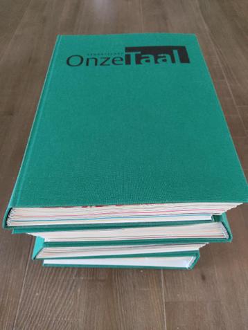 Onze Taal, 8 jaargangen (2015 t/m 2022)