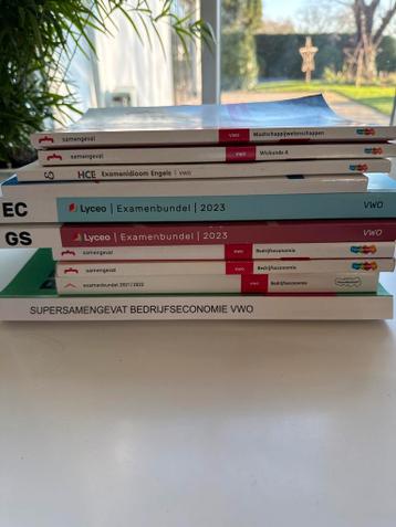 VWO Examenbundels - Economie, Bedrijfseconomie, etc.