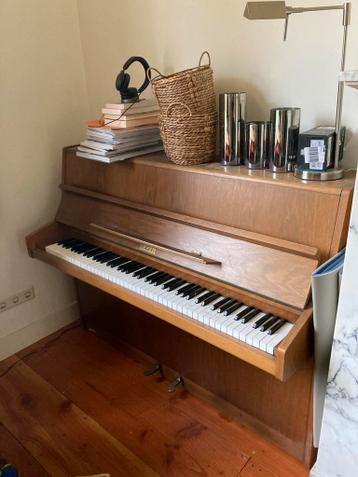 Geyer piano in goede staat
