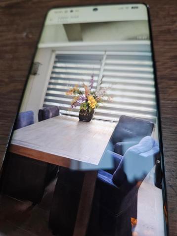 Eettafel  190 lang en een m breed