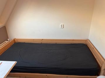 Bed lifetime één persoons inclusief matras molton hoeslaken