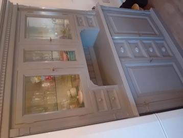 grenen kast zelf grijs geverfd