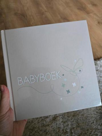 Baby invulboek gratis