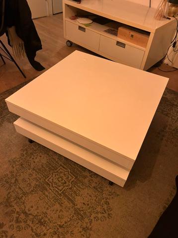 Draaibare tafel, gratis af te halen!