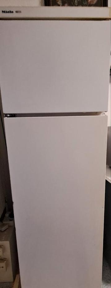 Refrigerator/ Fridge : Miele vries koelkast combinatie