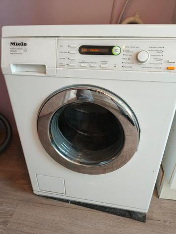 Gratis af te halen, Miele wasmachine W5825