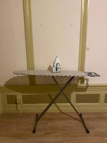 Strijkplank en strijkijzer