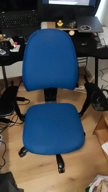 Blauwe Bureaustoel - Comfortabel en Functioneel
