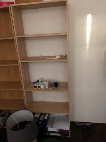 2 boekenkasten