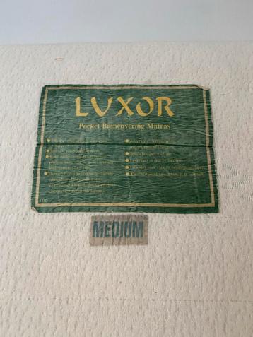 Gratis op te halen: 2 matrassen 80x190 cm