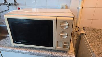 moulinex magnetron 750 watt GRATIS  ZSM