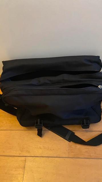 Laptop fietstas 40x30 cm zwart